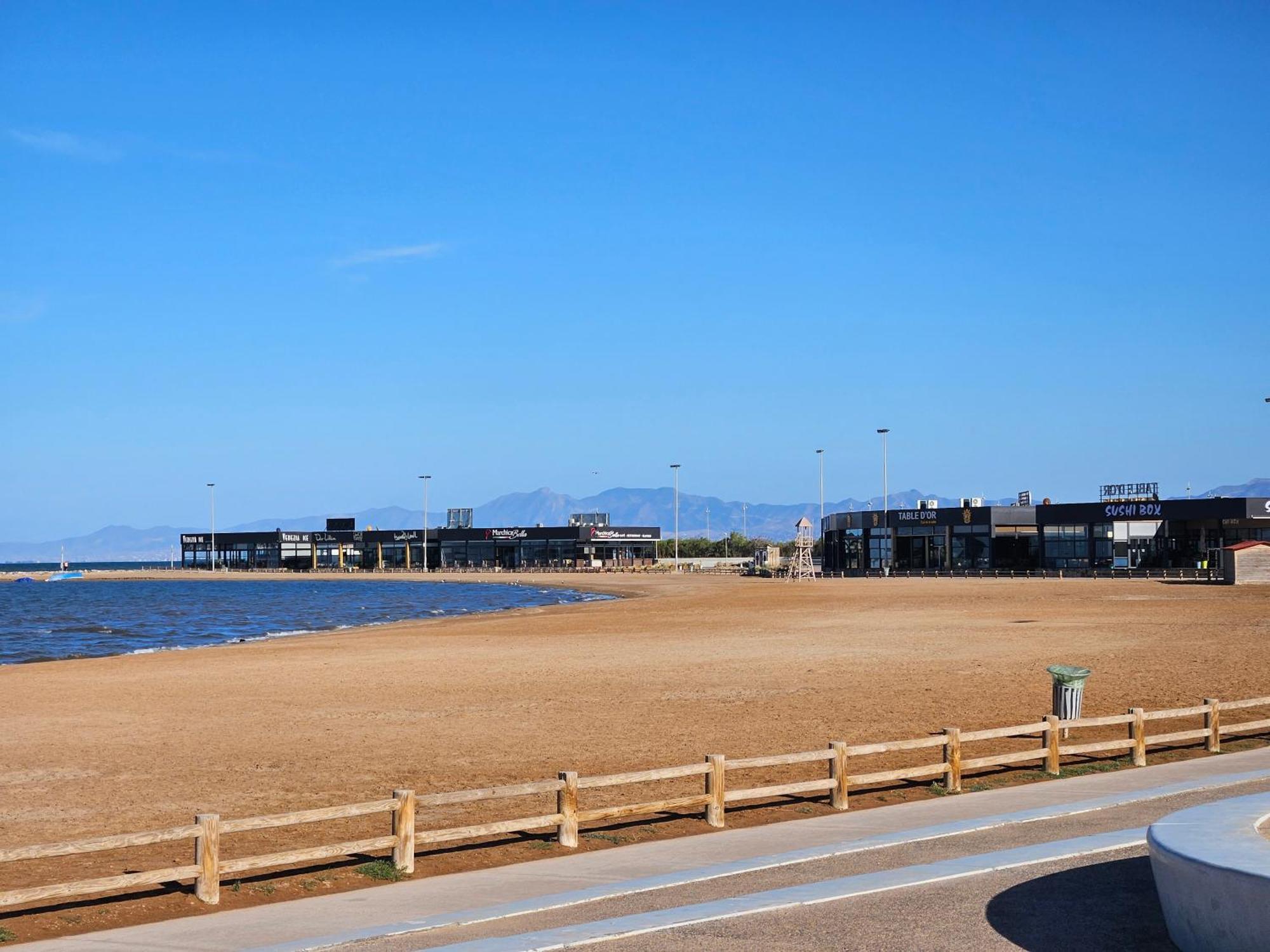 Appart Moderne Nador Al Jadid Pres De La Corniche Zewnętrze zdjęcie